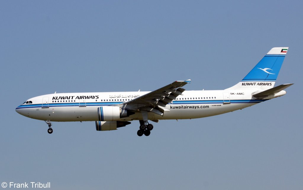 Ein Airbus A300-605R von Kuwait Airways mit der Kennung 9K-AMC
