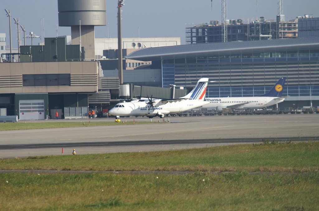 Eine Aerospatiale ATR-42-500 von Air-France-Airlinair mit der Kennung F-GPYF aufgenommen am 01.11.2007 auf dem Flughafen Zrich