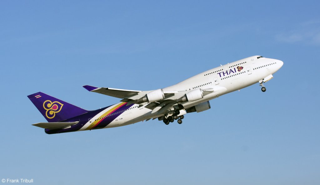 Eine Boeing 747-4D7 von Thai Airways International mit der Kennung