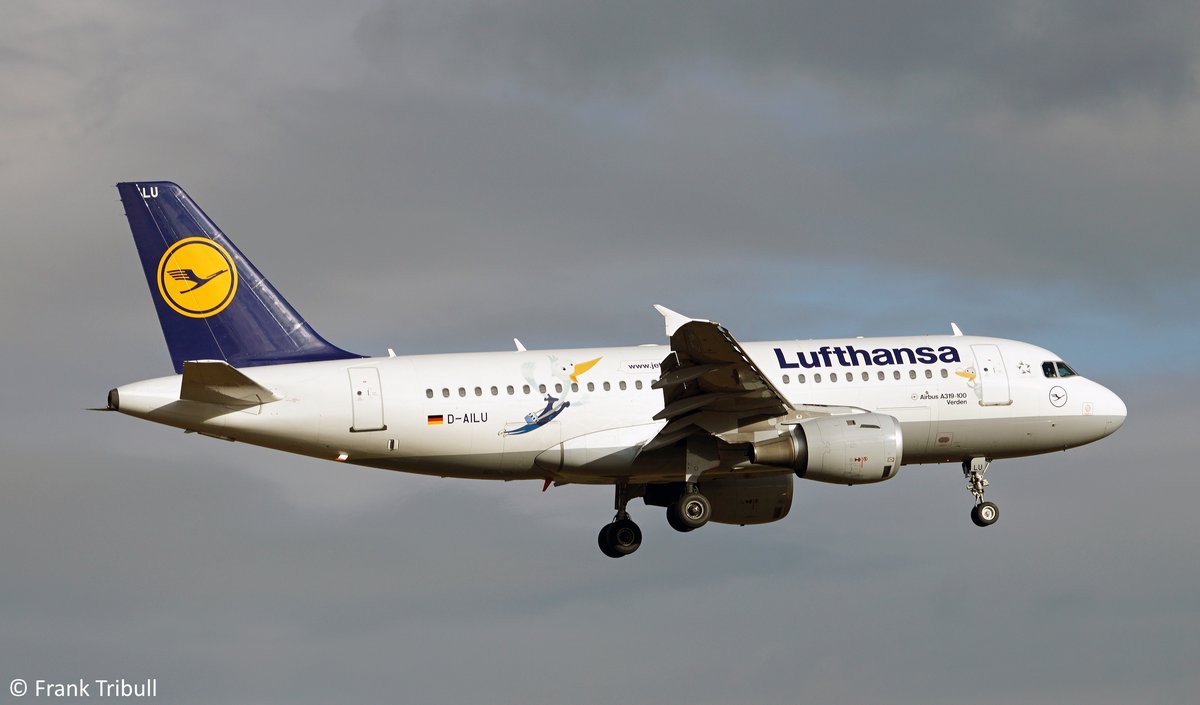 Ein A319-114 von der Lufthansa mit der Kennung D-AILU aufgenommen am 05.01.2016 am Flughafen Zürich