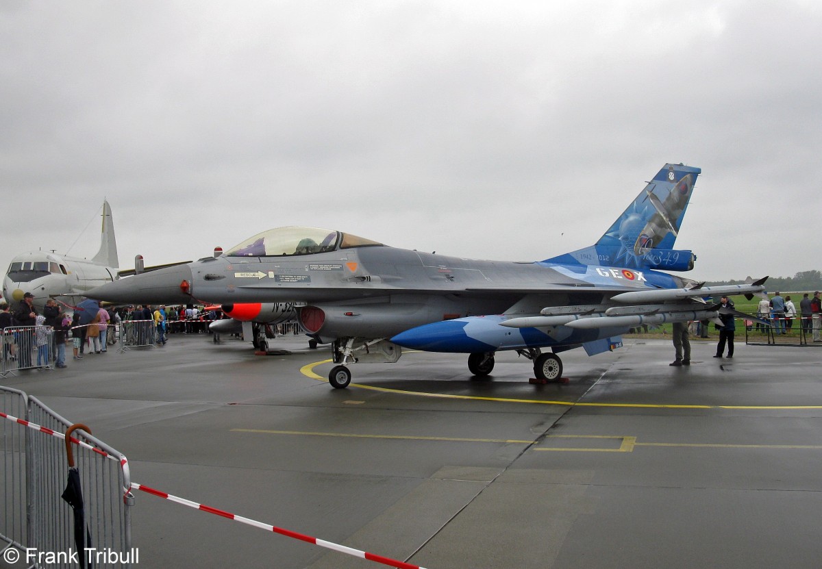 Eine General Dynamics F16A von der Belgischen Luftwaffe mit der Kennung FA-110 aufgenommen am 18.08.2013 am MFG 3 in Nordholz