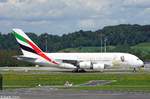 a6-eeu/645466/ein-a380-861-von-emirates-mit-der Ein A380-861 von Emirates mit der Kennung A6-EEU aufgenommen am 30.04.2018 am Flughafen Zürich