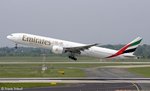 a6-egx/496244/eine-boeing-b777-31her-von-emirates-airline Eine Boeing B777-31HER von Emirates Airline mit der Kennung A6-EGX aufgenommen am 01.05.2014 am Flughafen Düsseldorf
