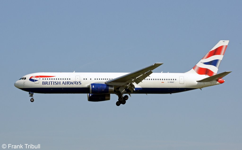 Eine Boeing 767-336ER von British Airways mit der Kennung G-BNWZ aufgenommen am 22.05.2010 auf dem Flughafen Frankfurt am Main  