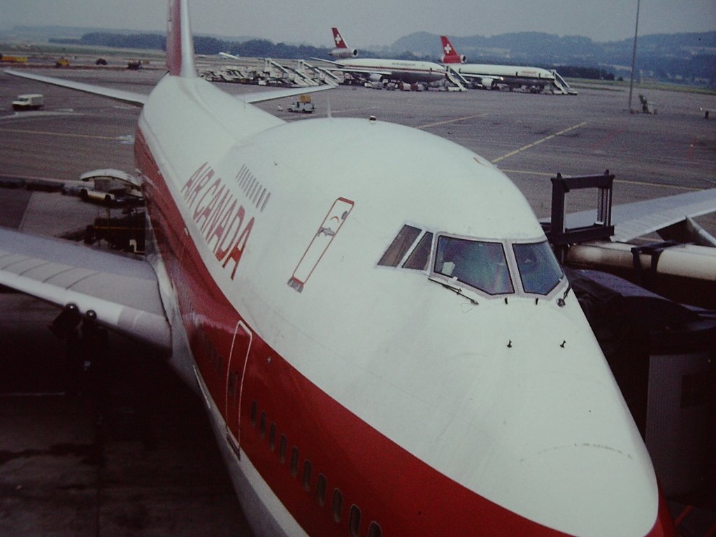 Reg.: C-FTOC Hersteller: BOEING Typ: 747-133 aufgenommen 1983 auf dem Flughafen ZÃ¼rich