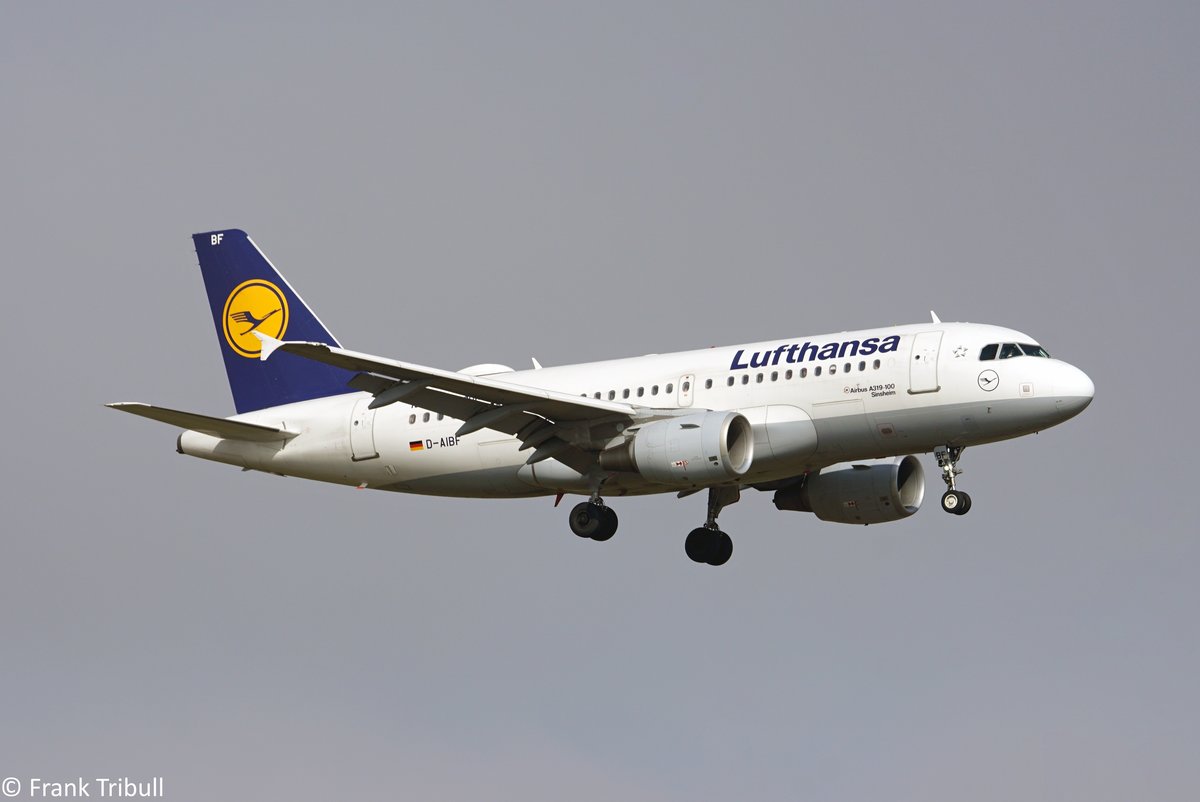 Ein Airbus A319-112 von Lufthansa mit der Kennung D-AIBF mit dem Taufnamen Sinsheim aufgenommen am 04.03.2018 am Züricher Flughafen
