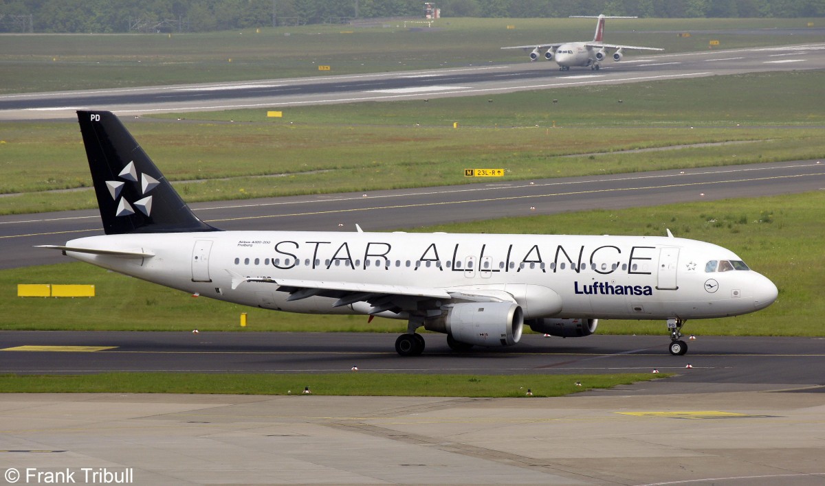 Ein Airbus A320-211 von Lufthansa mit der Kennung D-AIPD aufgenommen am 01.05.2014 am Flughafen DÃ¼sseldorf 