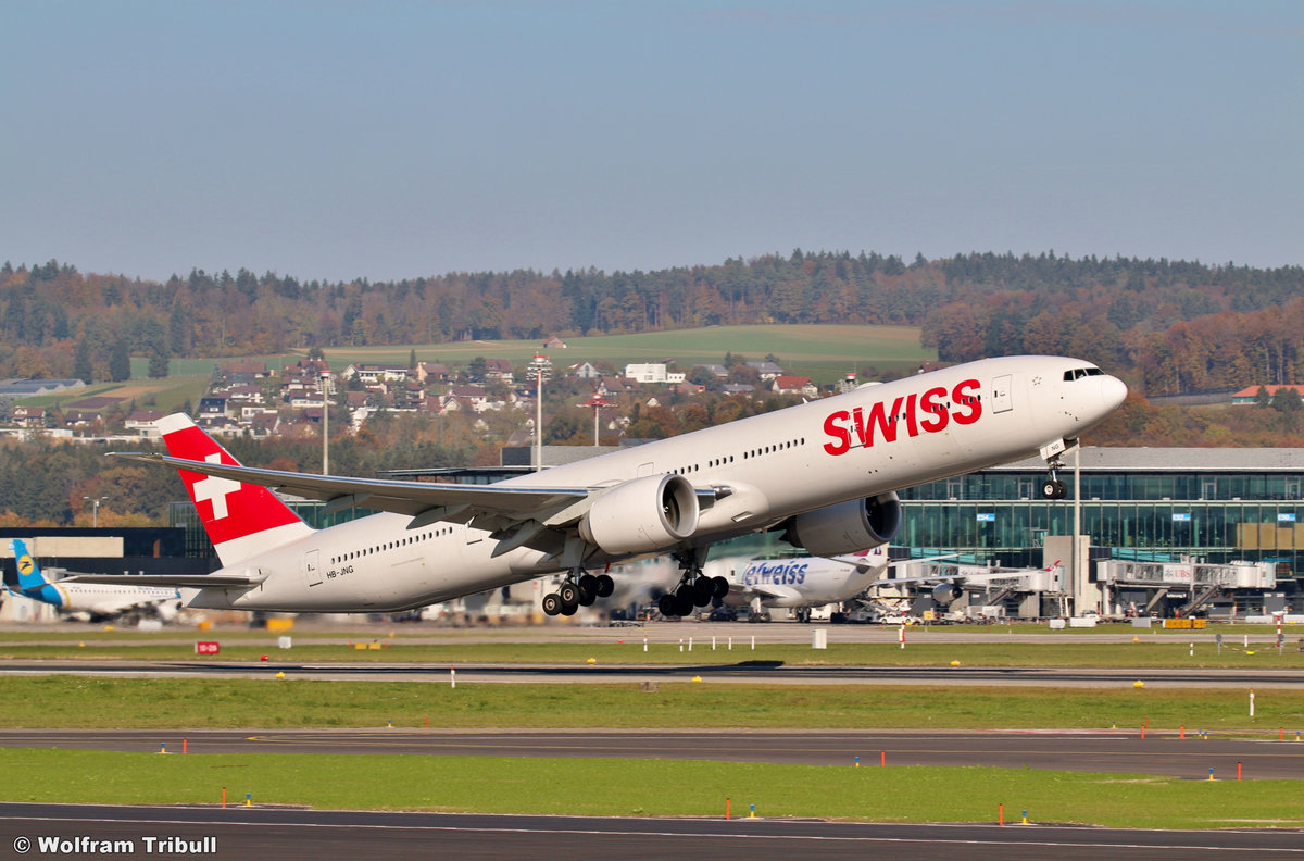 HB-JNG aufgenommen am 31.10.2017 auf dem Flughafen Zürich