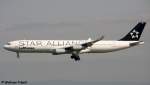 Ein Airbus A340-311 von LUFTHANSA mit der Kennung D-AIGC mit dem Taufnamen Wilhelmshaven und der Star Alliance Lackierung aufgenommen am 22.05.2010 auf dem Flughafen Frankfurt am Main - Flugzeugdaten: